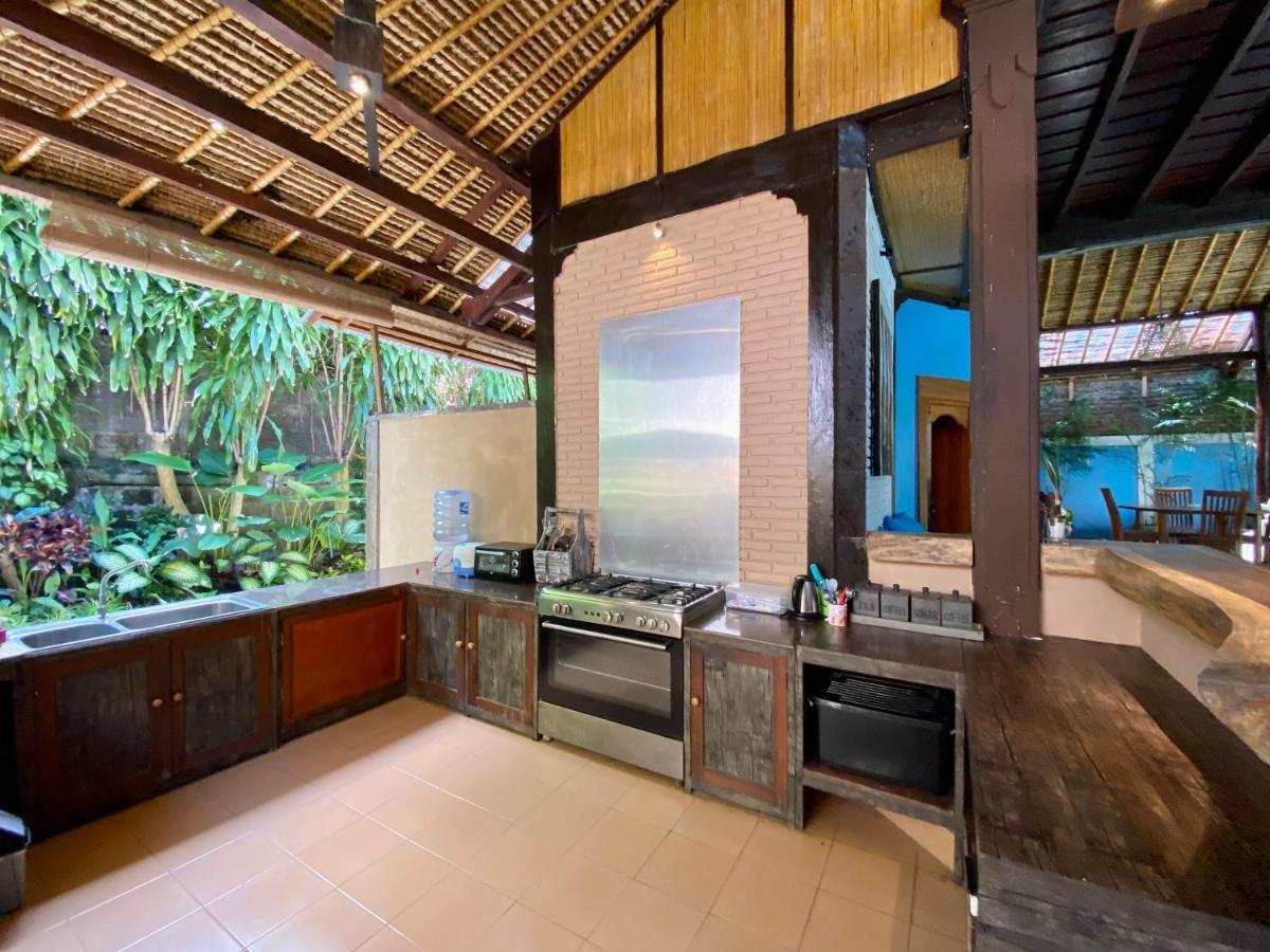 Little Tree House Hotel Sanur Buitenkant foto